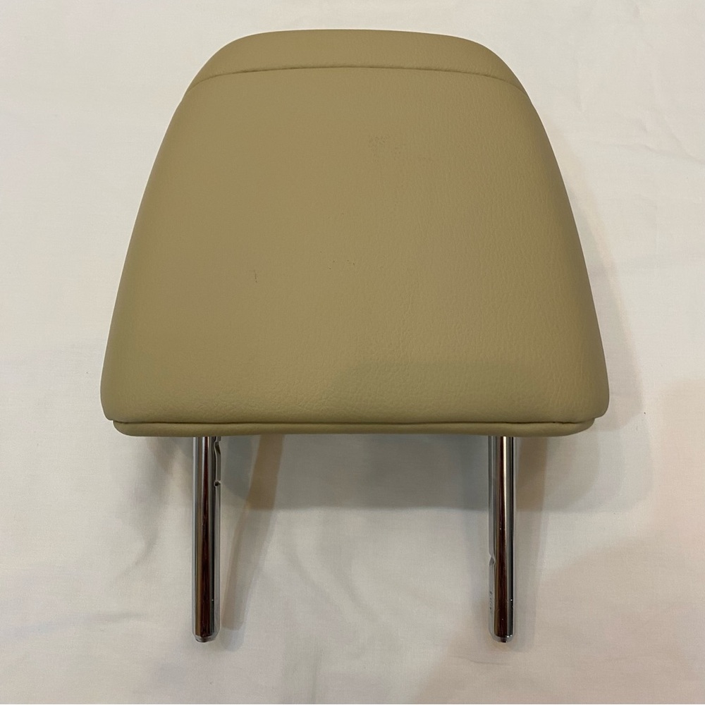 2013 TOYOTA AVALON Hybrid Limited Front Seat Headrest Head Rest In Almond Tan